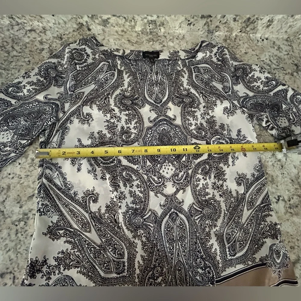 Talbots Silky Black White Tan Paisley Boho Floral Print Blouse Top Size 2P - Picture 7 of 8